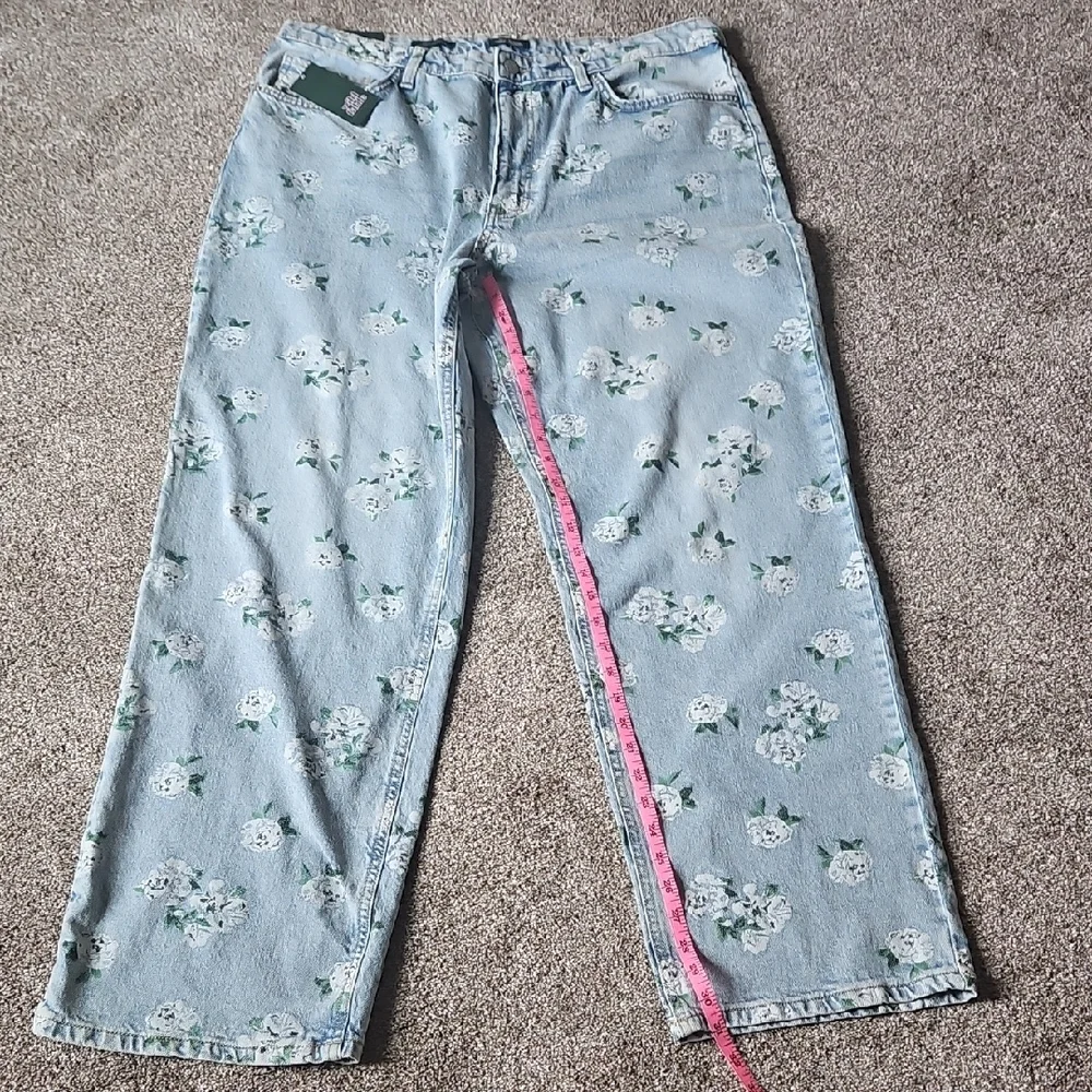 Wild Fable Blue Straight Leg Jeans with Floral Print - Picture 7 of 15